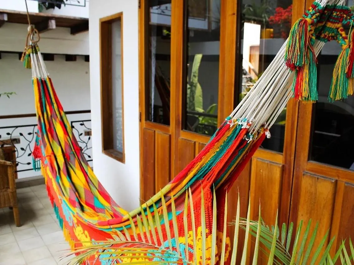Casa Verde Hotel Santa Marta