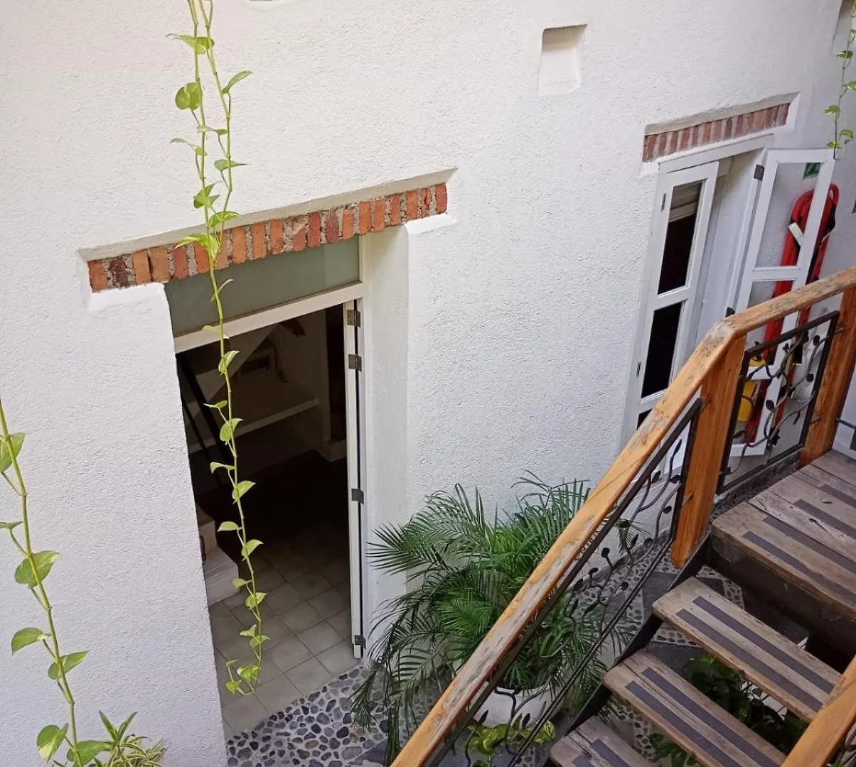 Casa Verde Hotel Santa Marta